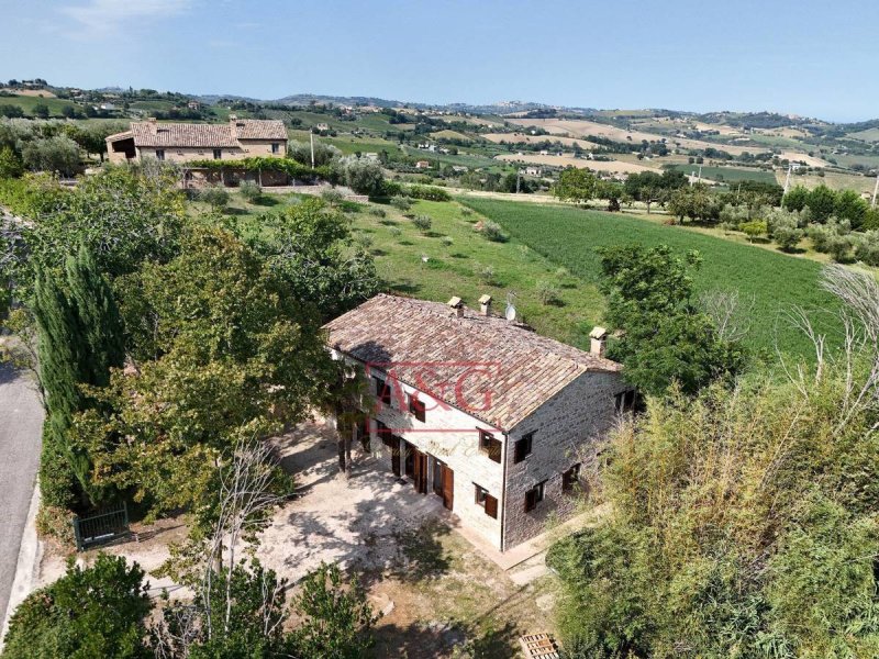 Сельский дом в Сервильяно