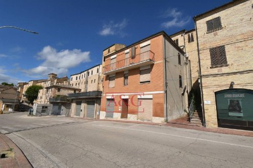 卡拉萨伊独栋房屋