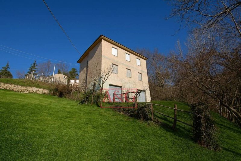 Appartement à Amandola