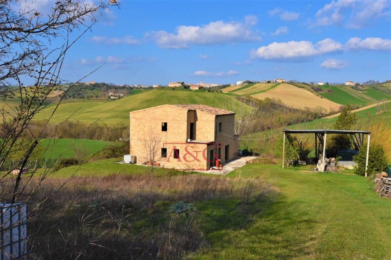 Maison de campagne à Rapagnano