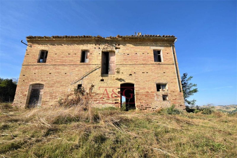 Casa de campo en Mogliano