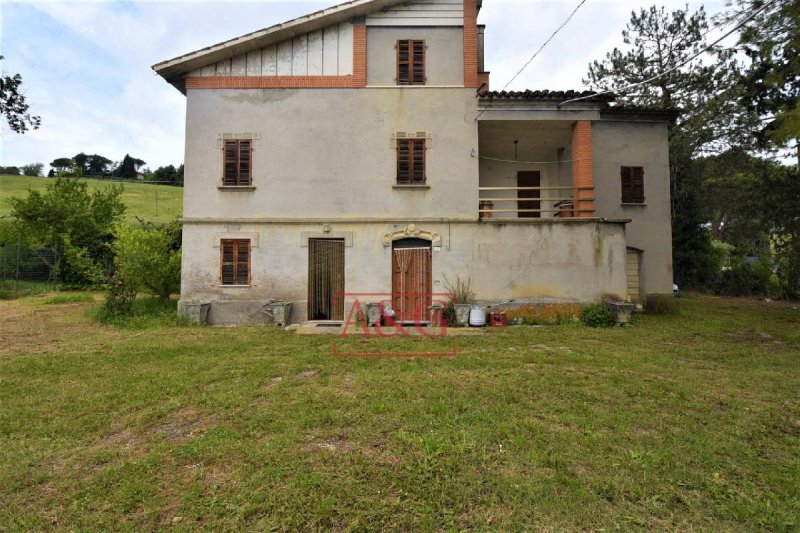 Vrijstaande woning in Penna San Giovanni