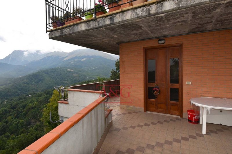 Apartamento en Montemonaco