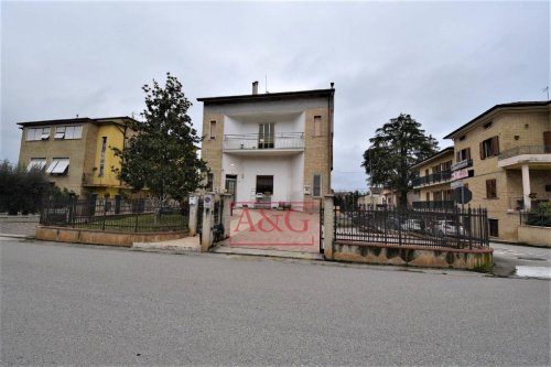 Appartamento a Falerone