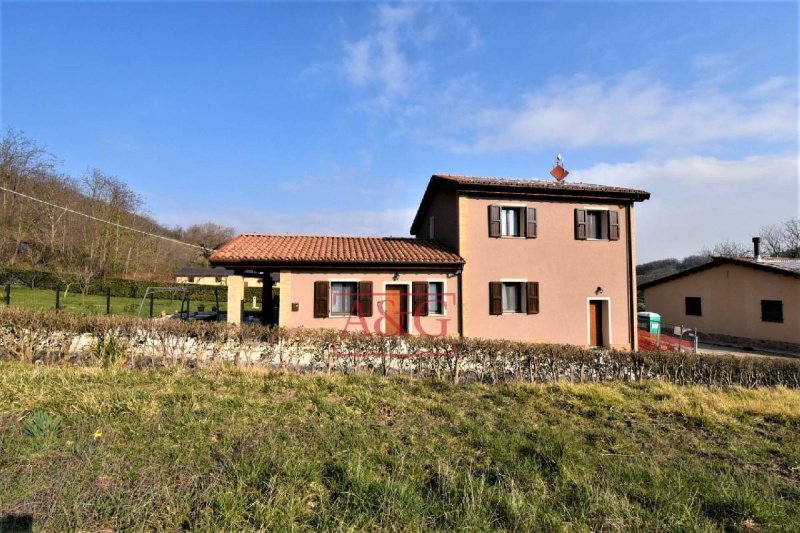 Huis op het platteland in San Ginesio