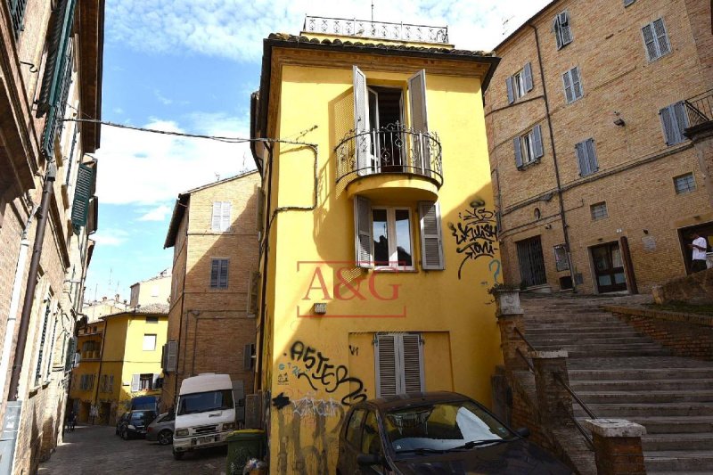 Apartamento em Macerata