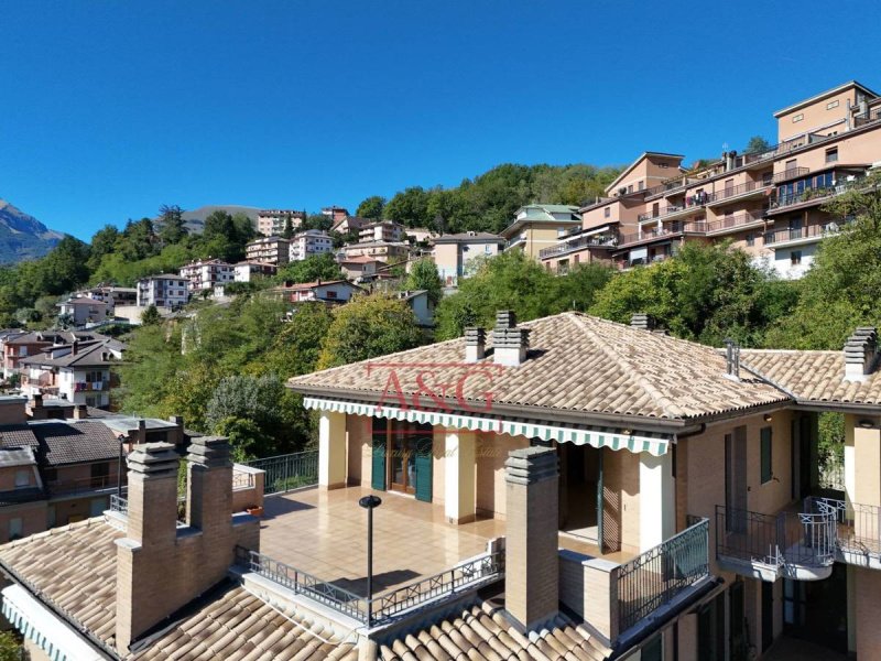 Appartement in Amandola