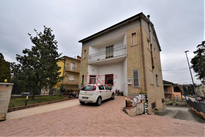 Appartamento a Falerone