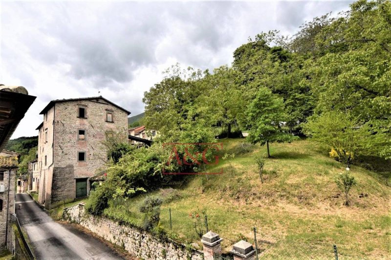Casa indipendente a Montefortino