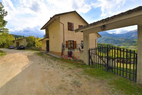 Villa i Montefortino