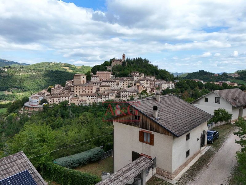 Villa a Montefortino