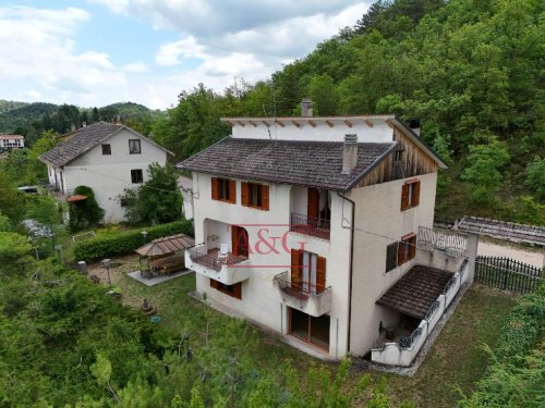 Villa a Montefortino