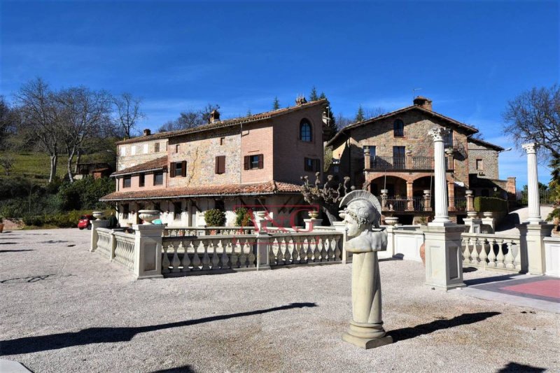 Villa in Montefortino