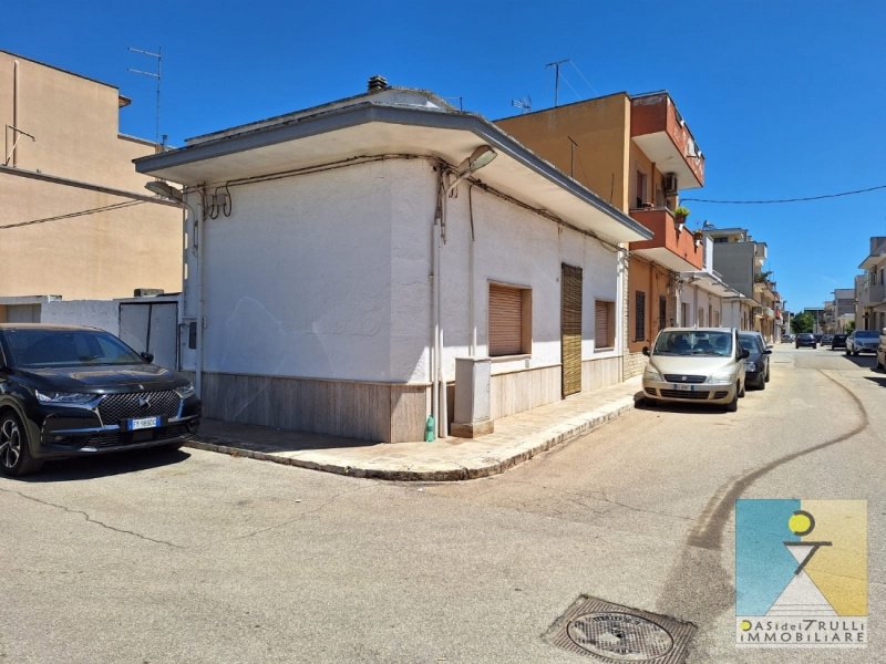 Maison individuelle à San Michele Salentino