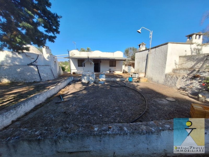 Trullo a San Michele Salentino