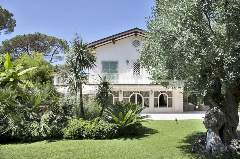 Villa en Forte dei Marmi