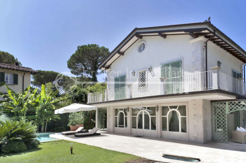 Villa en Forte dei Marmi