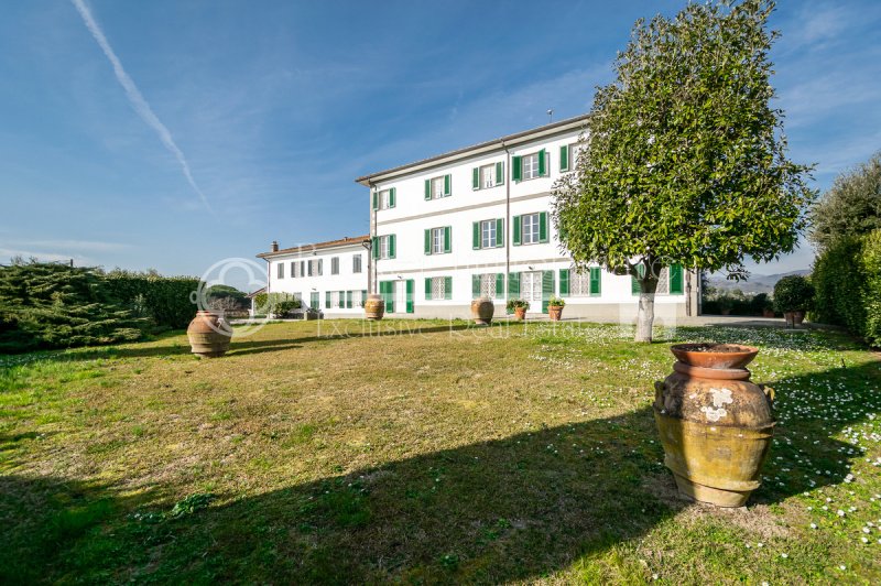 Country house in Capannori