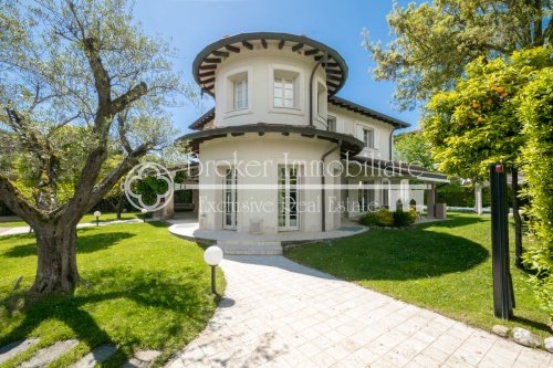 Villa in Forte dei Marmi