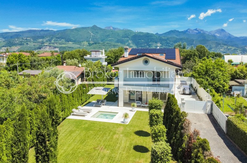 Villa in Forte dei Marmi