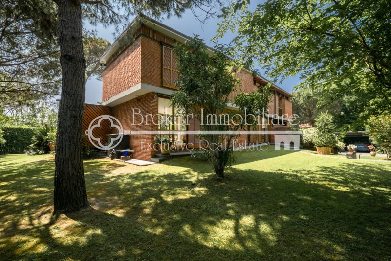 Villa à Forte dei Marmi