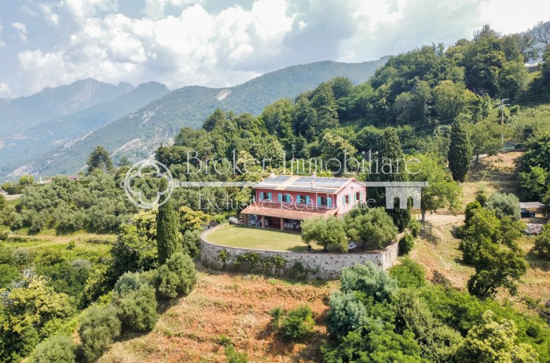 彼得拉桑塔别墅