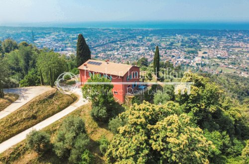 Villa i Pietrasanta
