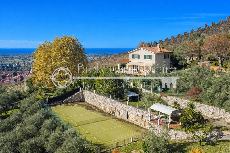 Вилла в Пьетразанта