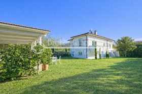 彼得拉桑塔别墅