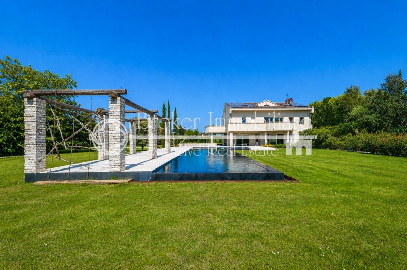 Villa à Forte dei Marmi