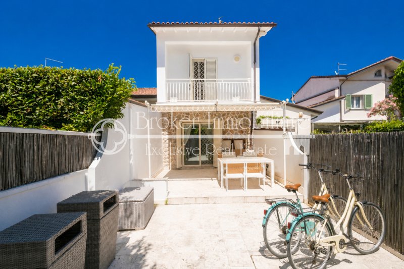 Villa à Forte dei Marmi