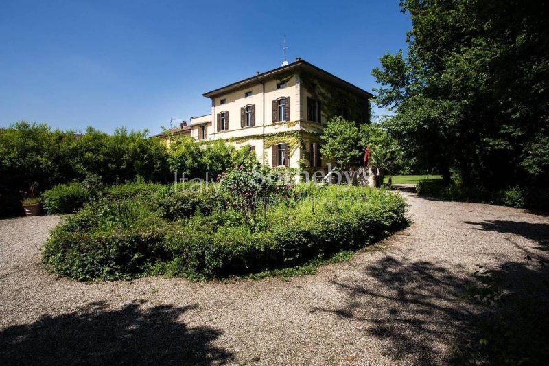Villa i Acquanegra Cremonese