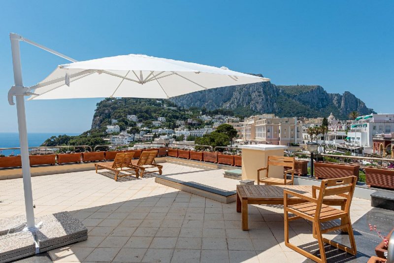 Loft/Penthouse in Capri