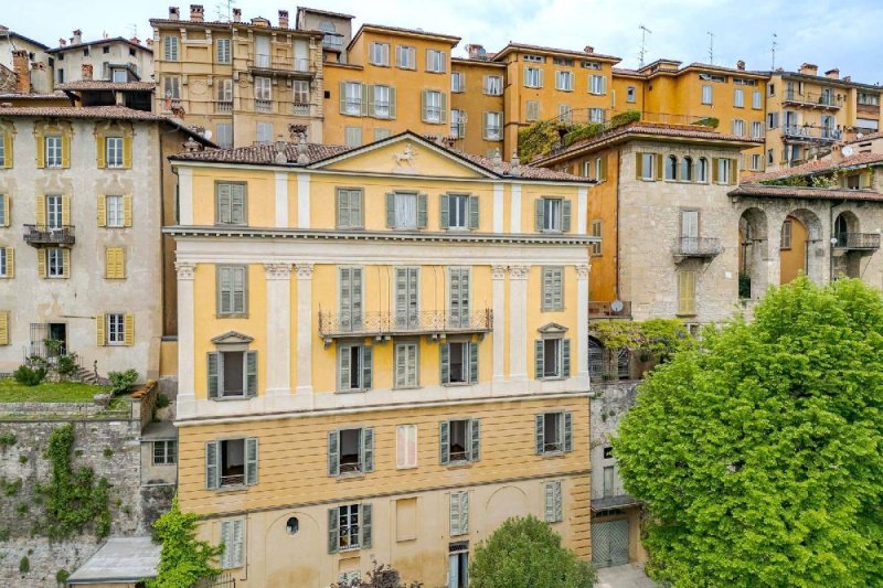 Wohnung in Bergamo