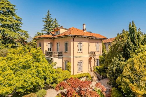 Apartamento em Varese
