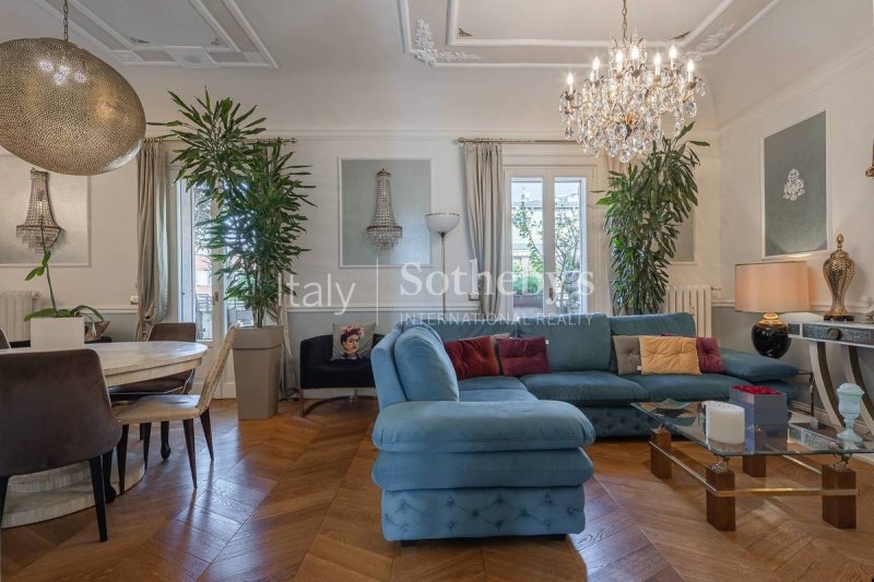 Apartamento em Milão