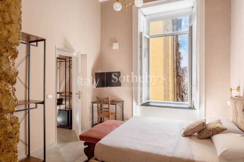 Apartamento em Nápoles