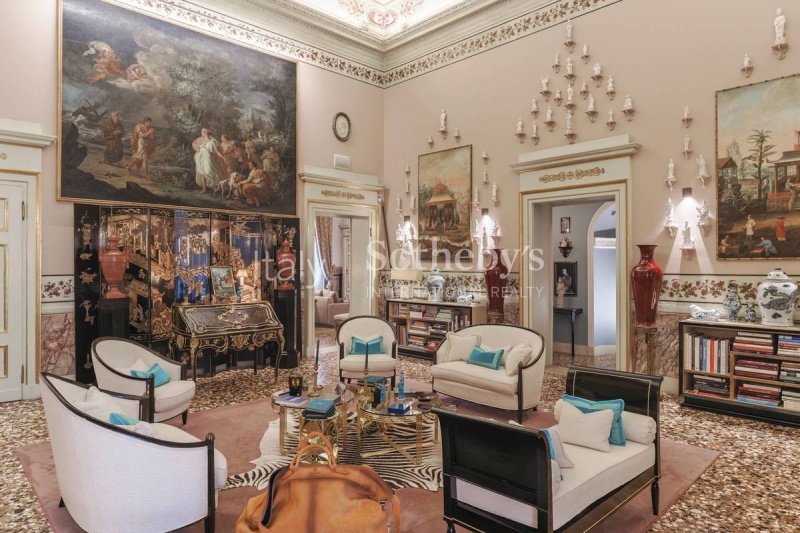 Квартира в Виченца