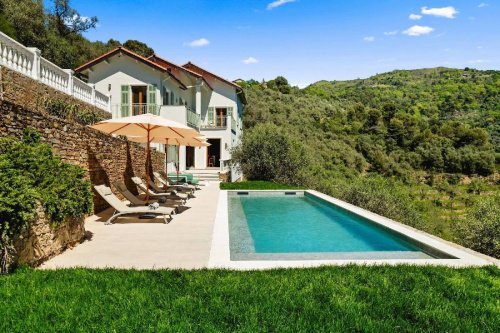 Villa a Dolceacqua