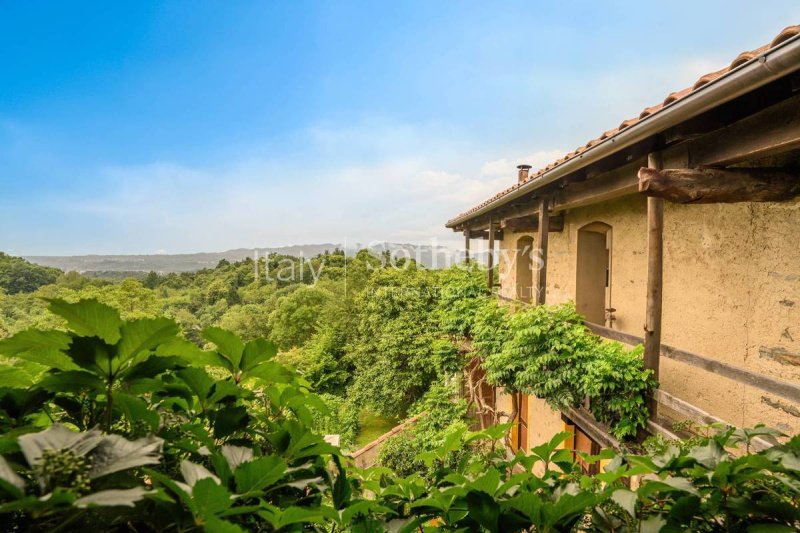 Huis op het platteland in Orta San Giulio