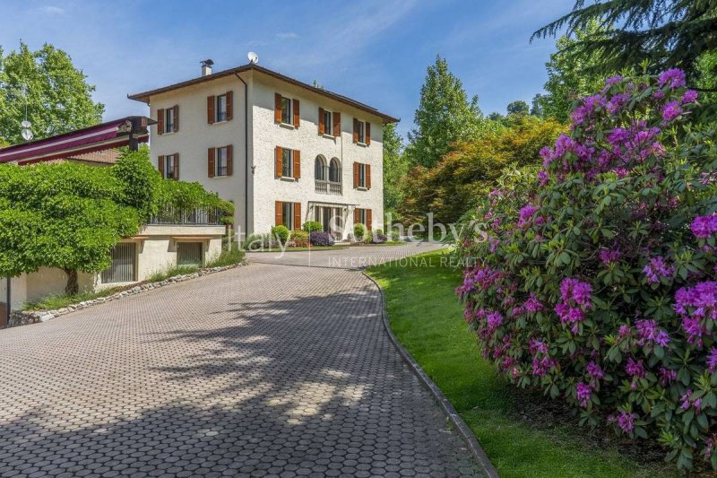 Сельский дом в Вальморея