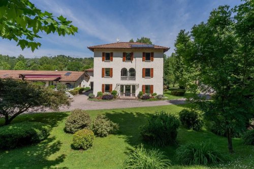 Country house in Valmorea