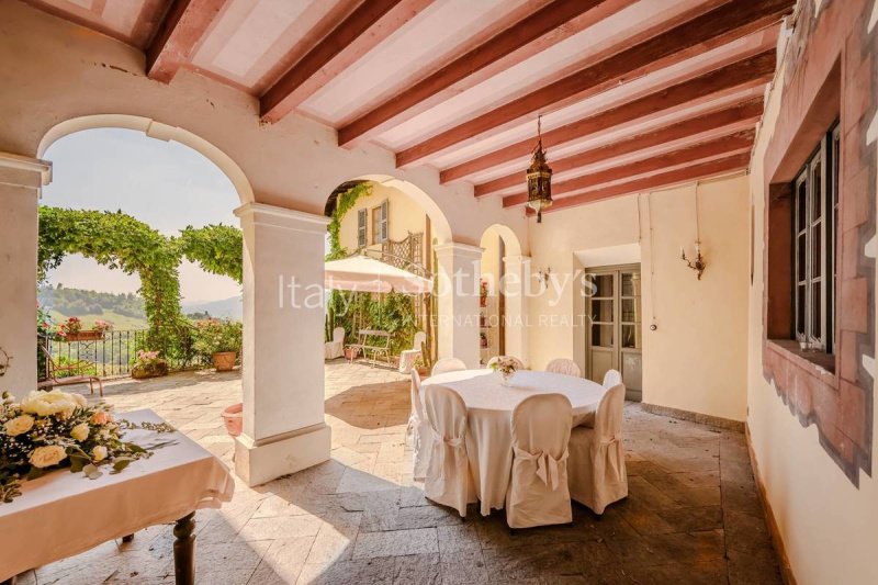 Palats i Mombello Monferrato