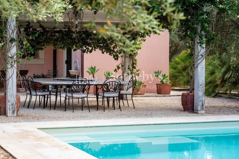 Villa in Noto