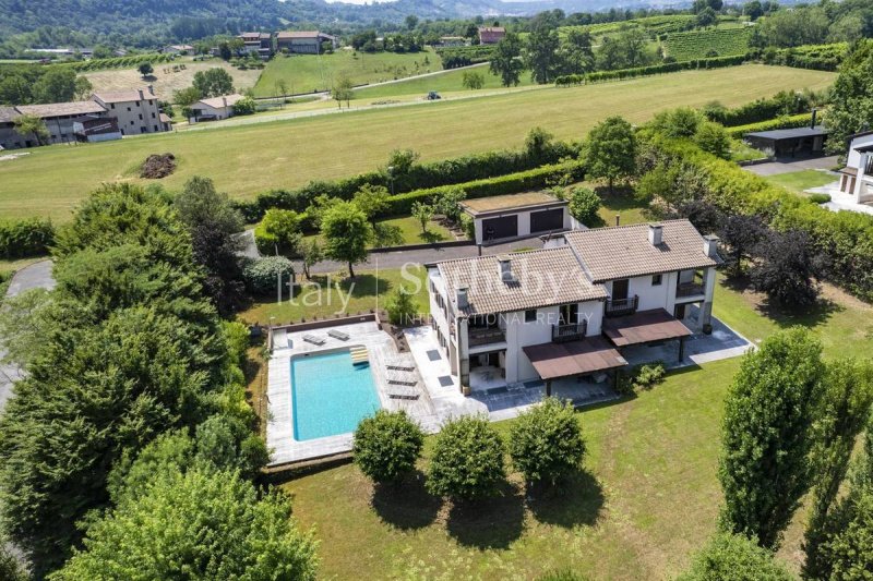 Maison de campagne à Cavaso del Tomba