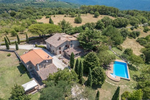 Сельский дом в Фикулле