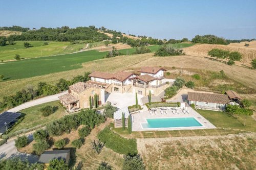 Huis op het platteland in Tolentino
