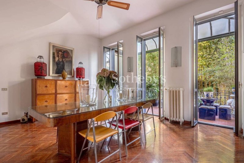 Casa independente em Milão