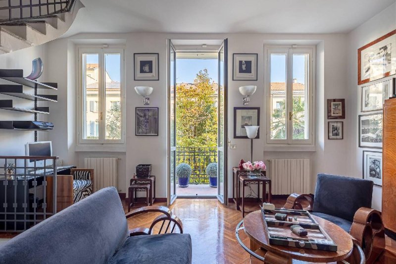 Casa independente em Milão