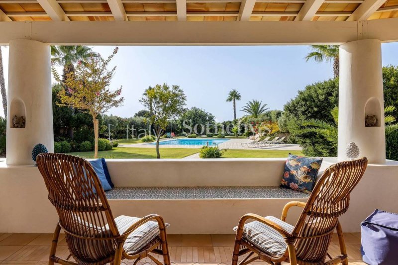 Вилла в Мадзара-дель-Валло